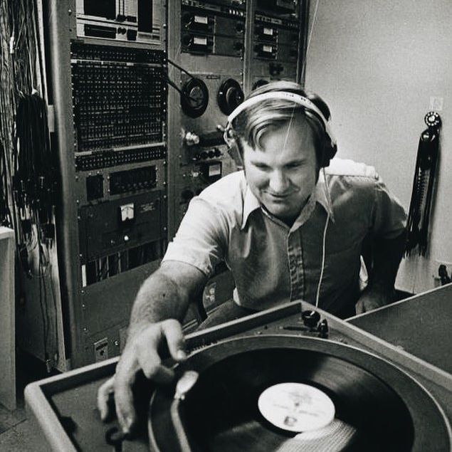 Gerry Franke at the turntable in the production room
